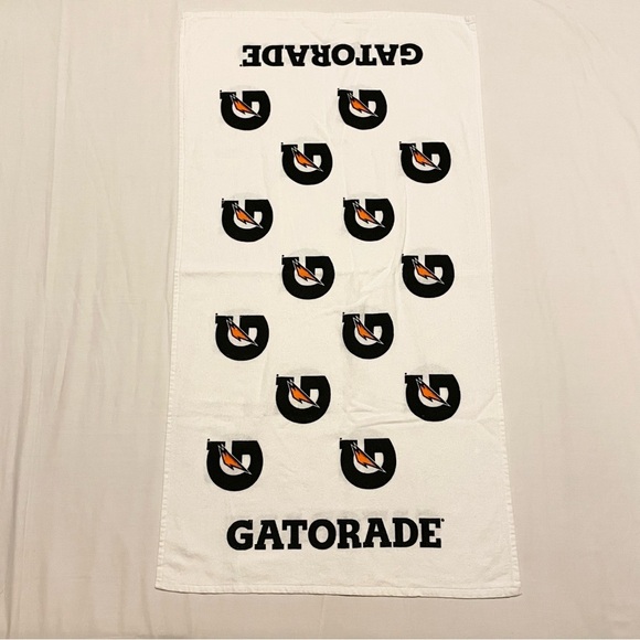 Gatorade Sports Towel Gym Double Sided Towel - Picture 12 of 16